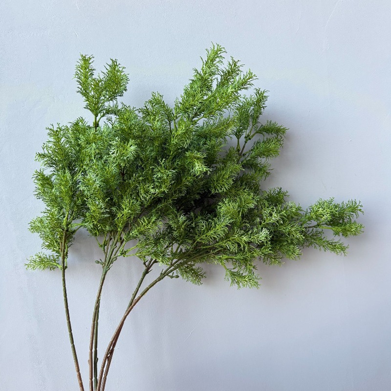 Branches de pin artificielles  - Desk Setup At Home avis et prix